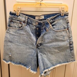 Abercrombie & Fitch High Rise Dad Short Size 6